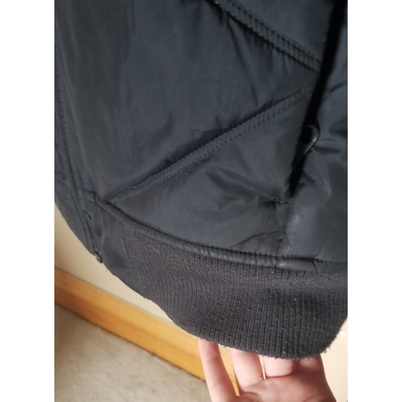 Bench Jacket - Picture 4 of 10